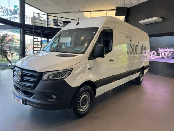 MERCEDES-BENZ E-SPRINTER 81 KW ELÉTRICO FURGÃO 320 STREET EXTRA LONGO AUTOMÁTICO MERCEDES-BENZ E-SPRINTER 81 KW ELÉTRICO FURGÃO 320 STREET EXTRA LONGO AUTOMÁTICO